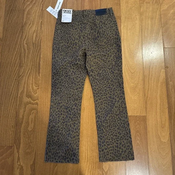 DKNY Women's High Rise Brown Black Leopard Print Size 27 NWT Pants - Picture 8 of 11
